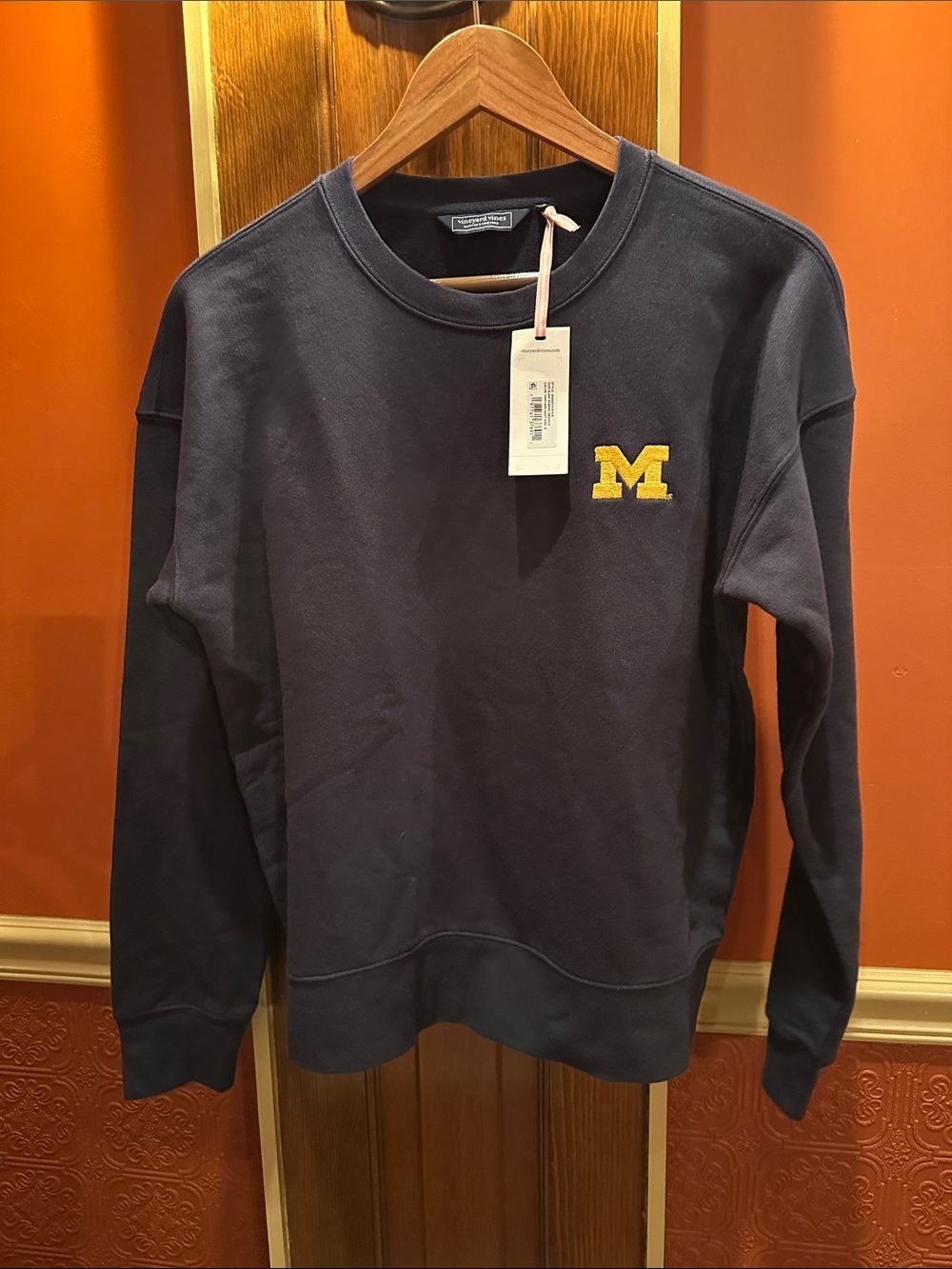 University of Michigan M Embroidered Navy Crewneck Sweatshirt Size S new